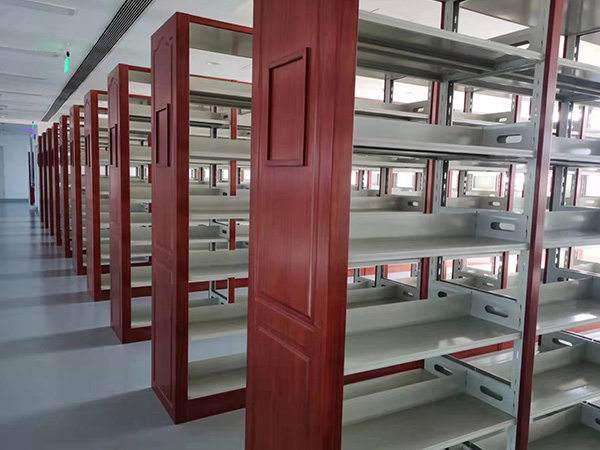 書架